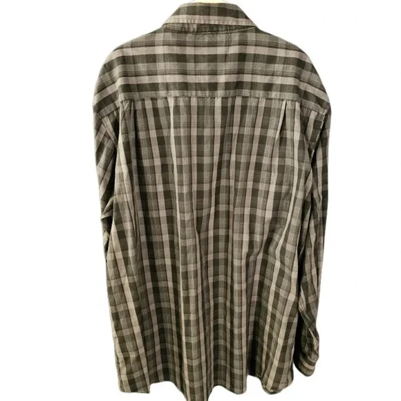 Beverly Hills Polo Club Black and Gray Plaid Button Front Shirt - Picture 5 of 8